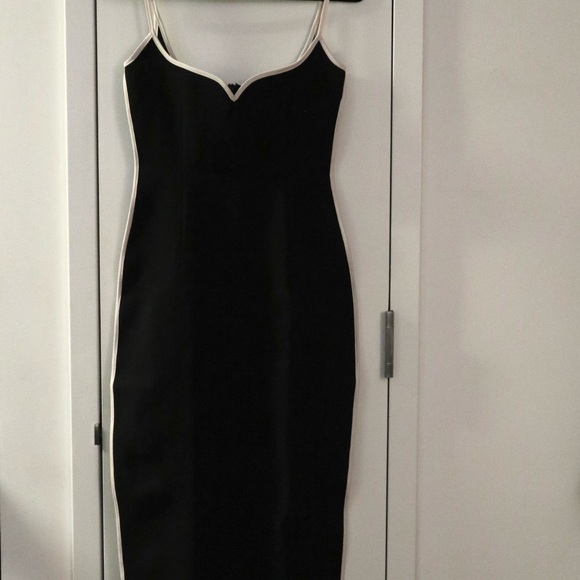 BRAND NEW WITH TAGS!! Paris Georgia Heart Dress Black w/ White Piping (size S) - Picture 2 of 8